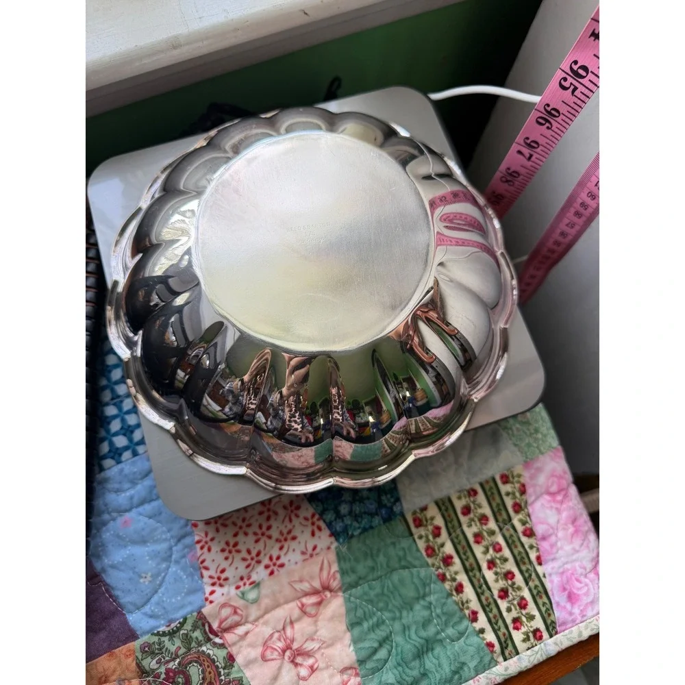 Reed & Barton Serving Bowl Holiday 175 Silver Plated Scalloped Rim 8